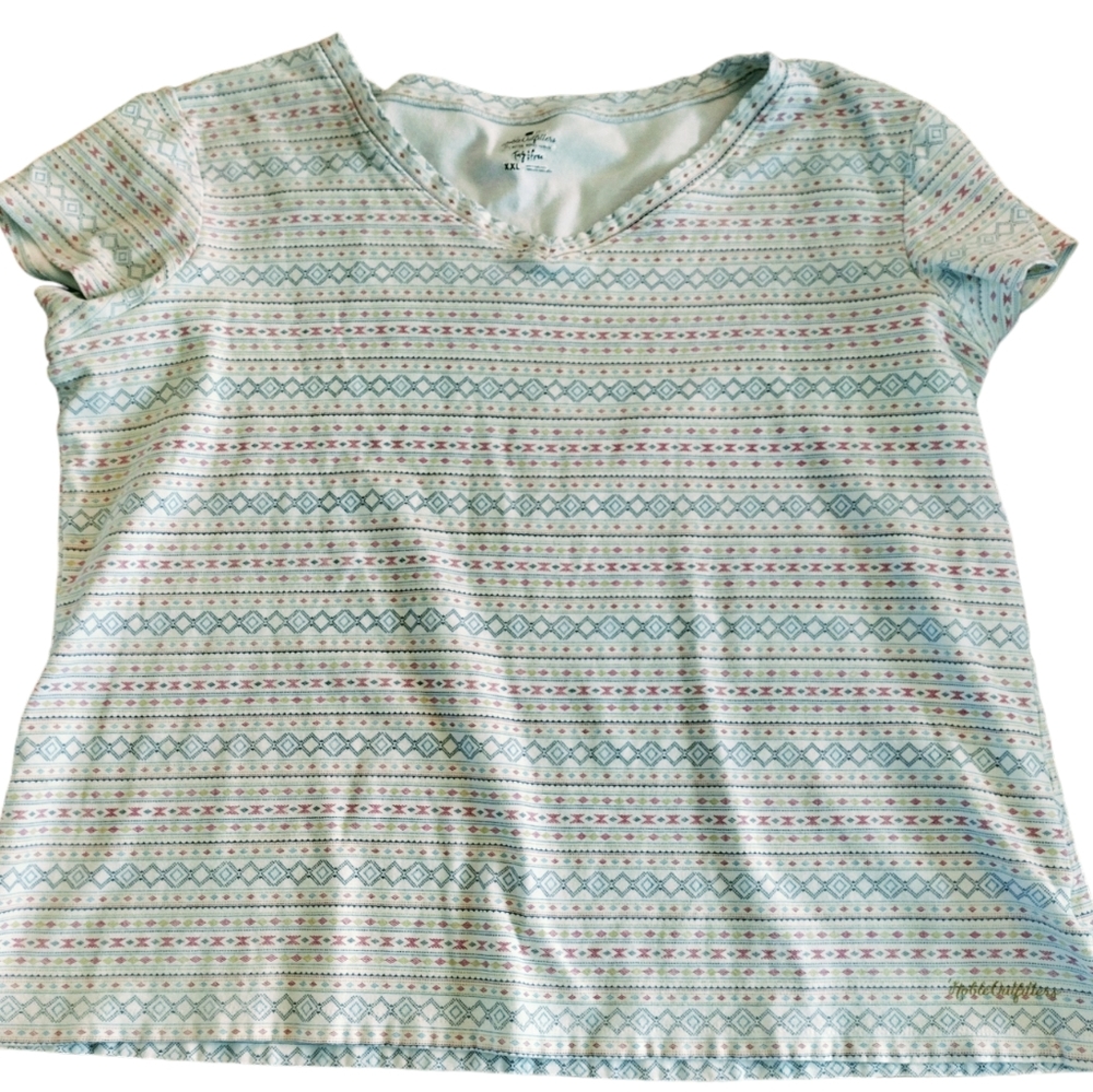 NOBLE OUTFITTERS STRIPED TOP WOMEN SIZE XXL